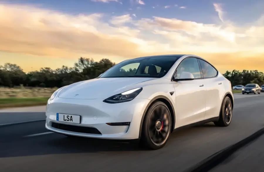 Tesla Model Y en leasing sans apport à Montpellier