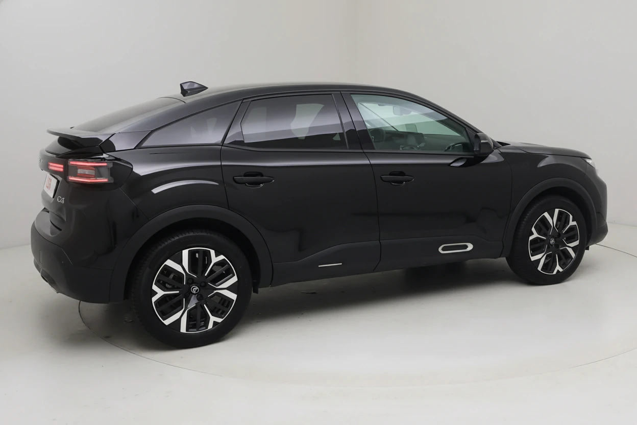Citroen C4 — vue 3